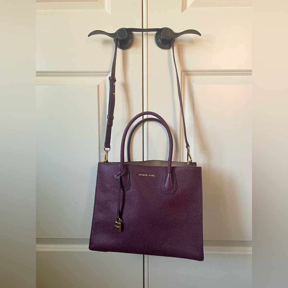 Michael Kors Satchel / Like New condition